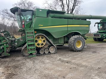 Main image John Deere S790